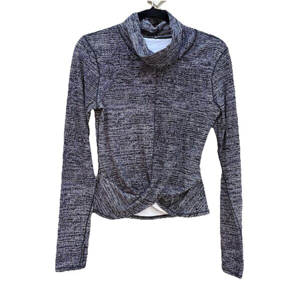 Lululemon Black And White Patterned Long Sleeve High Neck Crop Top, Women’s 4 - Picture 1 of 6